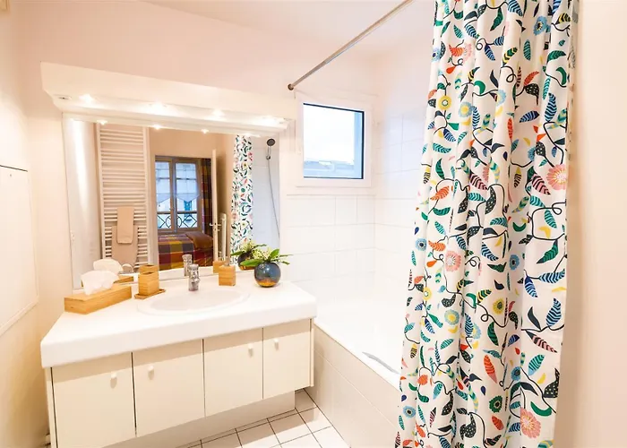 Le Daguerre Apartment